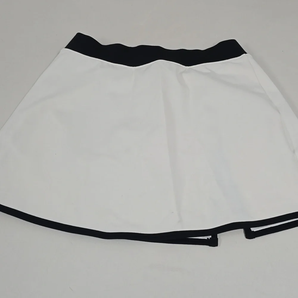 ALO Yoga Cream Mini Skort with Black Trim